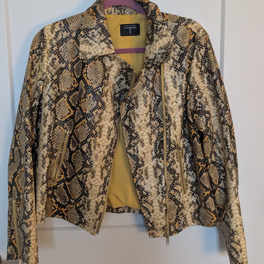 Tahari Women's Snake Print Moto Jacket in Neutral Tones